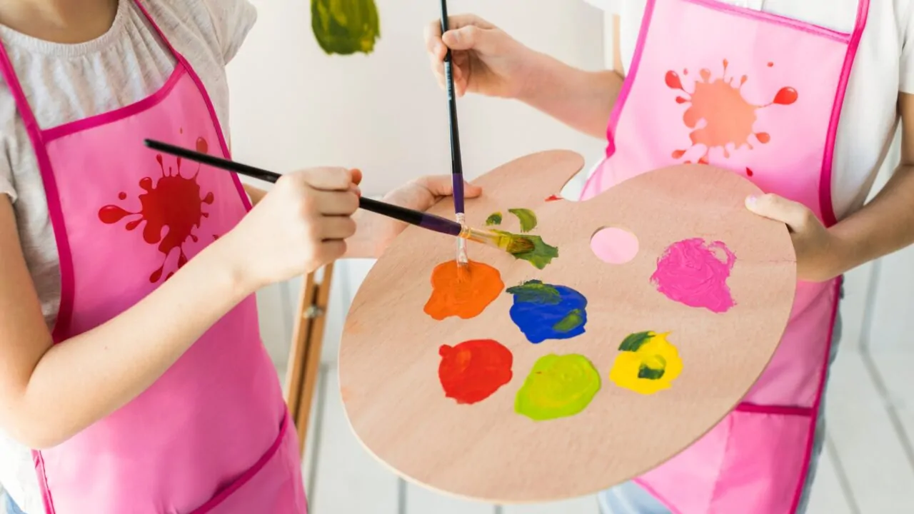 Children’s Watercolor Classes in Singapore | Creative Growth