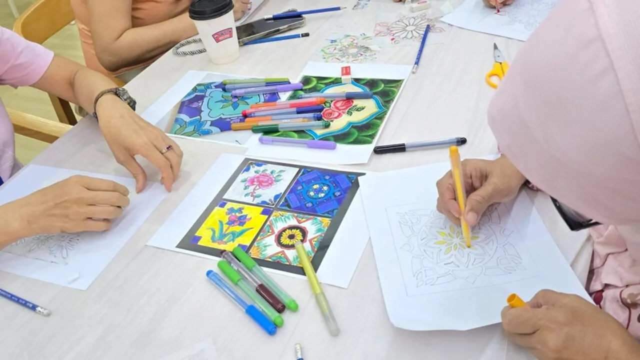 Can Art Classes Improve Handwriting and Fine Motor Skills?