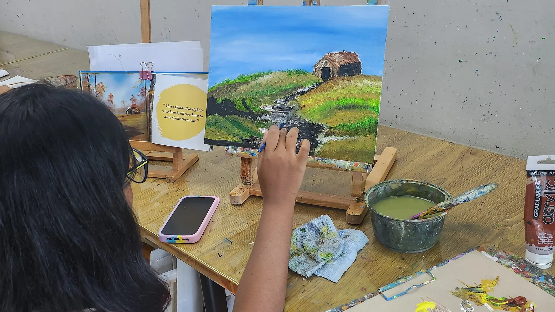 How Art Classes Help Improve Focus and Concentration in Kids